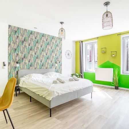 S&K Suite Grande Rue Roubaix - Chambre Spacieuse Et Sdb Privee - Netflix Et Cuisine Buitenkant foto
