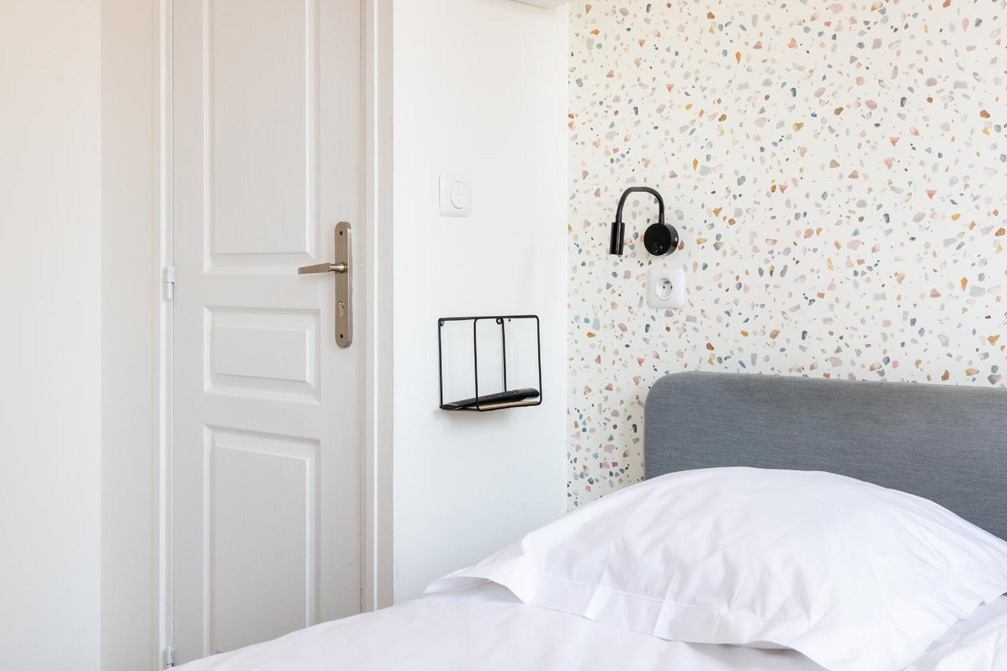 S&K Suite Grande Rue Roubaix - Chambre Spacieuse Et Sdb Privee - Netflix Et Cuisine Buitenkant foto